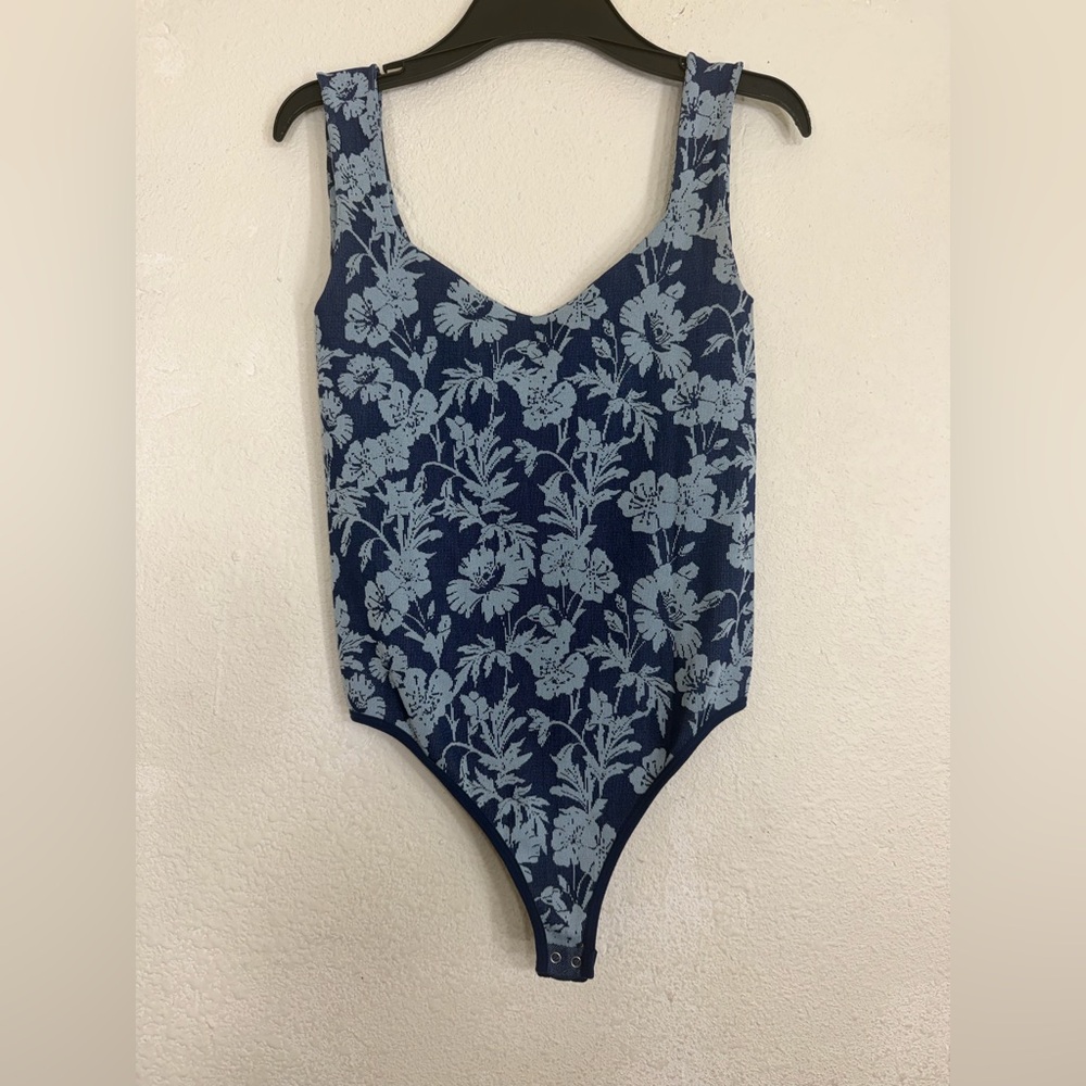 Free People Clean Line Bodysuit XS/S Floral Print Indigo EUC